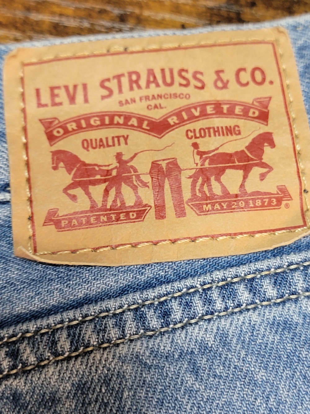 Levi's Low Pro Straight Jeans - Picture 4 of 12